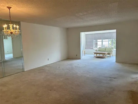 4191 NW 41st Street Lauderdale Lakes FL 33319