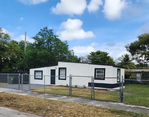 1613 NW 11th Street Fort Lauderdale FL 33311
