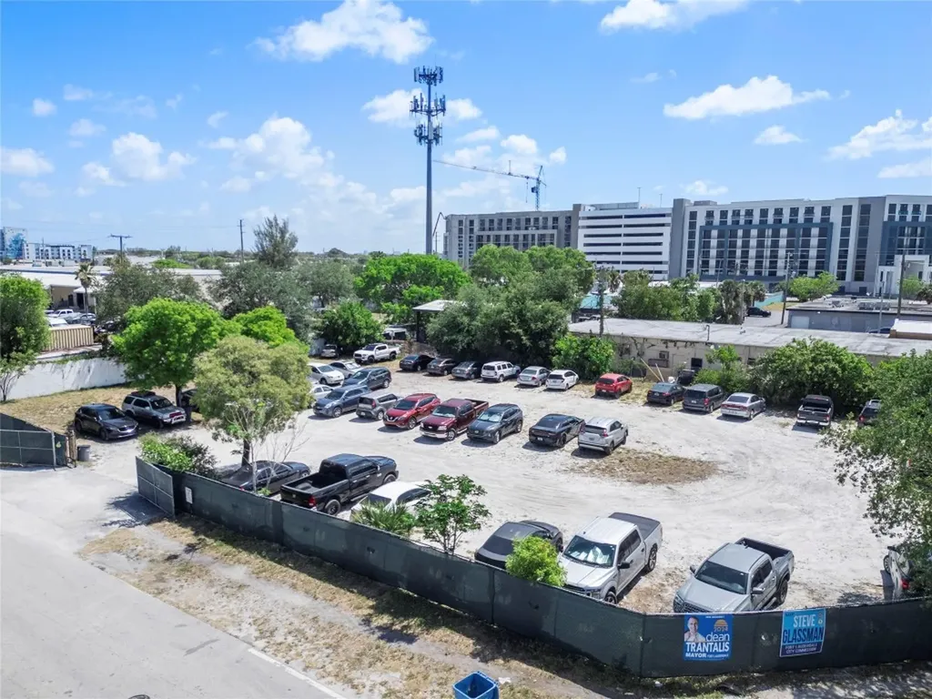 606 NW 8th Avenue Fort Lauderdale FL 33311