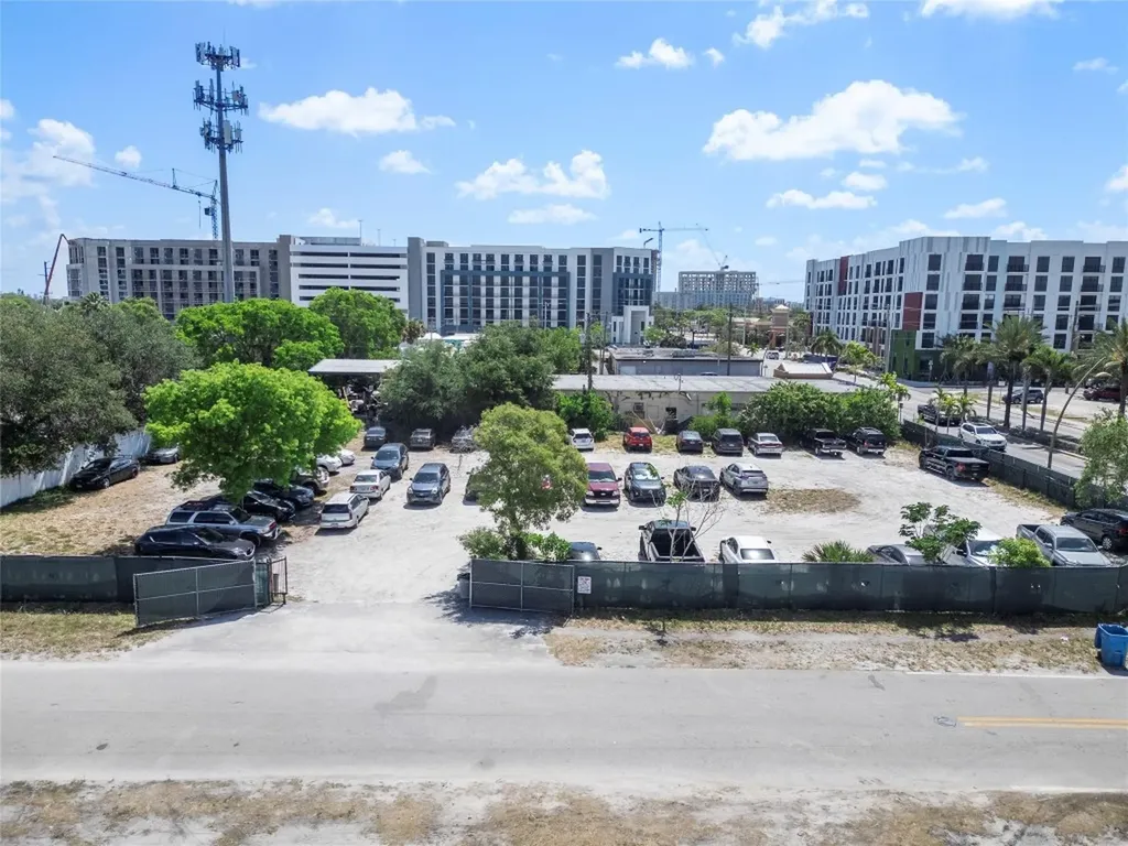 606 NW 8th Avenue Fort Lauderdale FL 33311