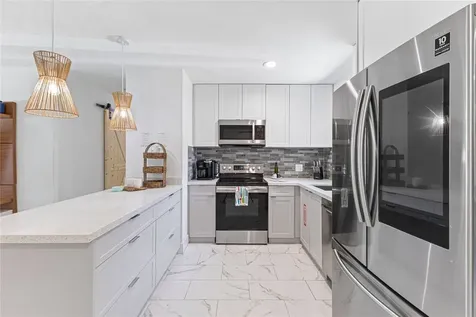 14 NE 29th Street Wilton Manors FL 33334