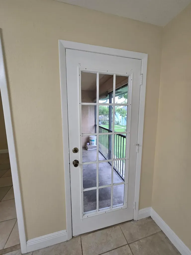 8775 NW 39th Street Sunrise FL 33351
