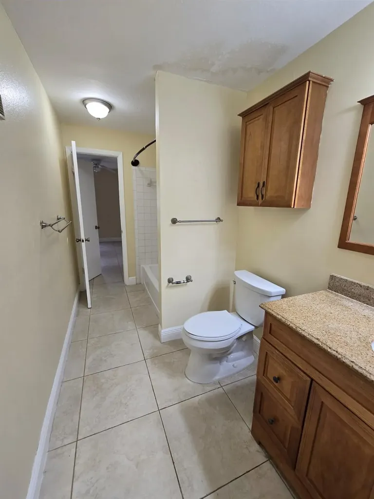 8775 NW 39th Street Sunrise FL 33351
