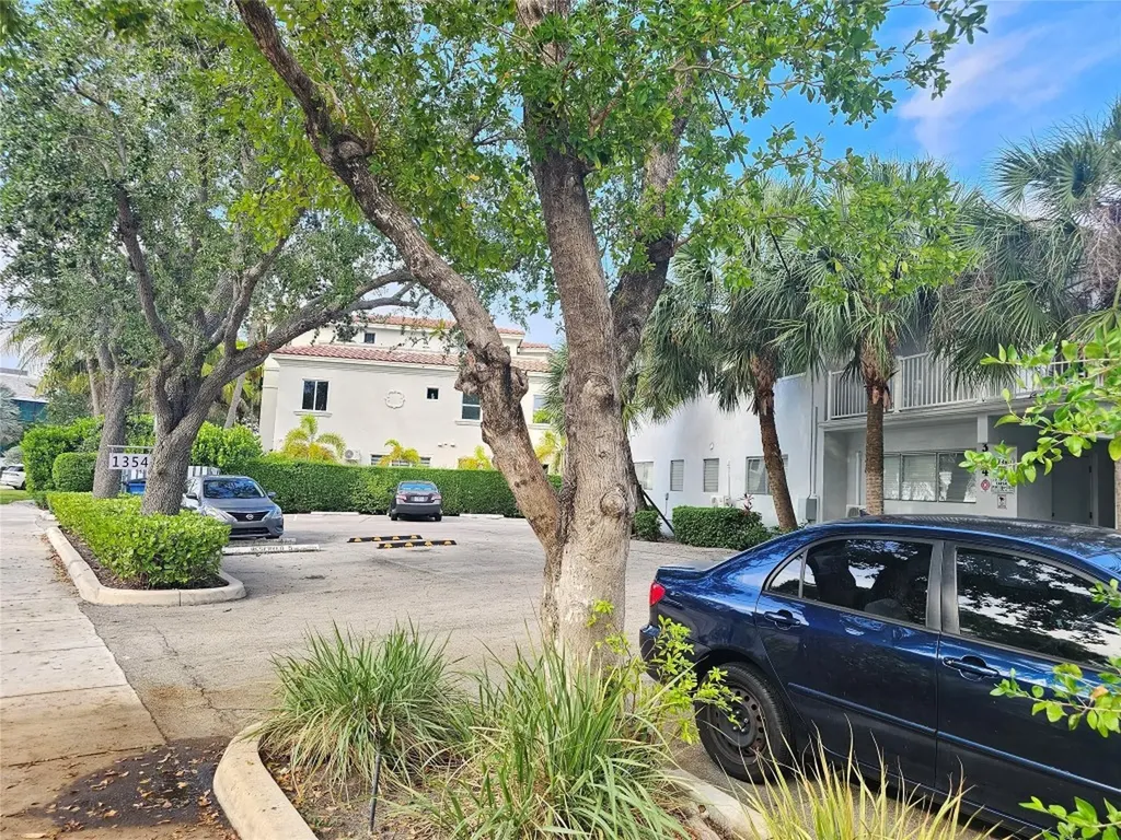 1354 Bayview Drive Fort Lauderdale FL 33304