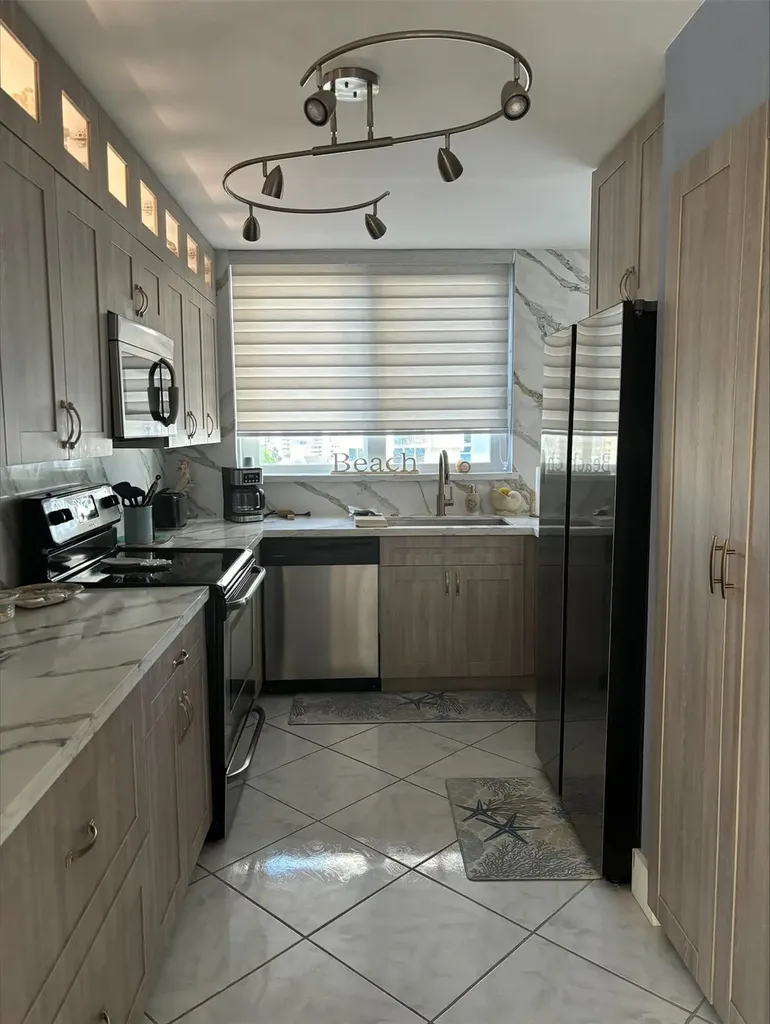1370 S Ocean Boulevard Pompano Beach FL 33062
