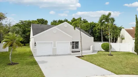 8587 Dynasty Drive Boca Raton FL 33433
