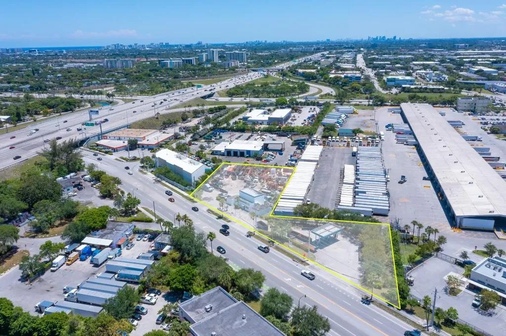 1126 Drive Martin Luther King Jr Boulevard Pompano Beach FL 33069