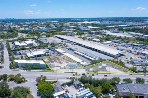 1126 Drive Martin Luther King Jr Boulevard Pompano Beach FL 33069