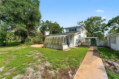 5240 20th Street Vero Beach FL 32966