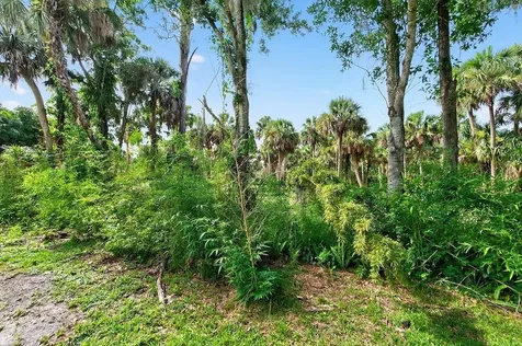 5240 20th Street Vero Beach FL 32966
