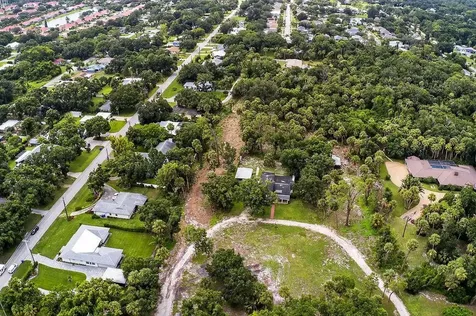 5240 20th Street Vero Beach FL 32966