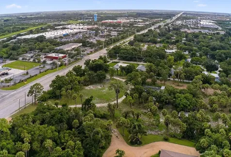 5240 20th Street Vero Beach FL 32966