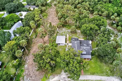 5240 20th Street Vero Beach FL 32966