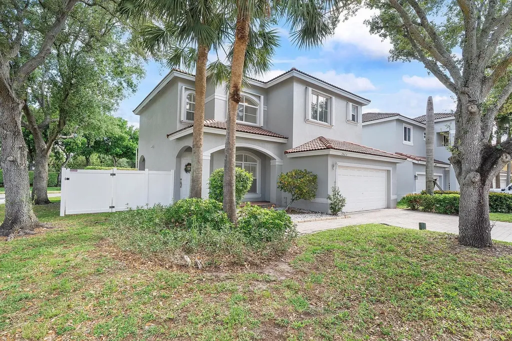 7865 NW 19th Court Hollywood FL 33024