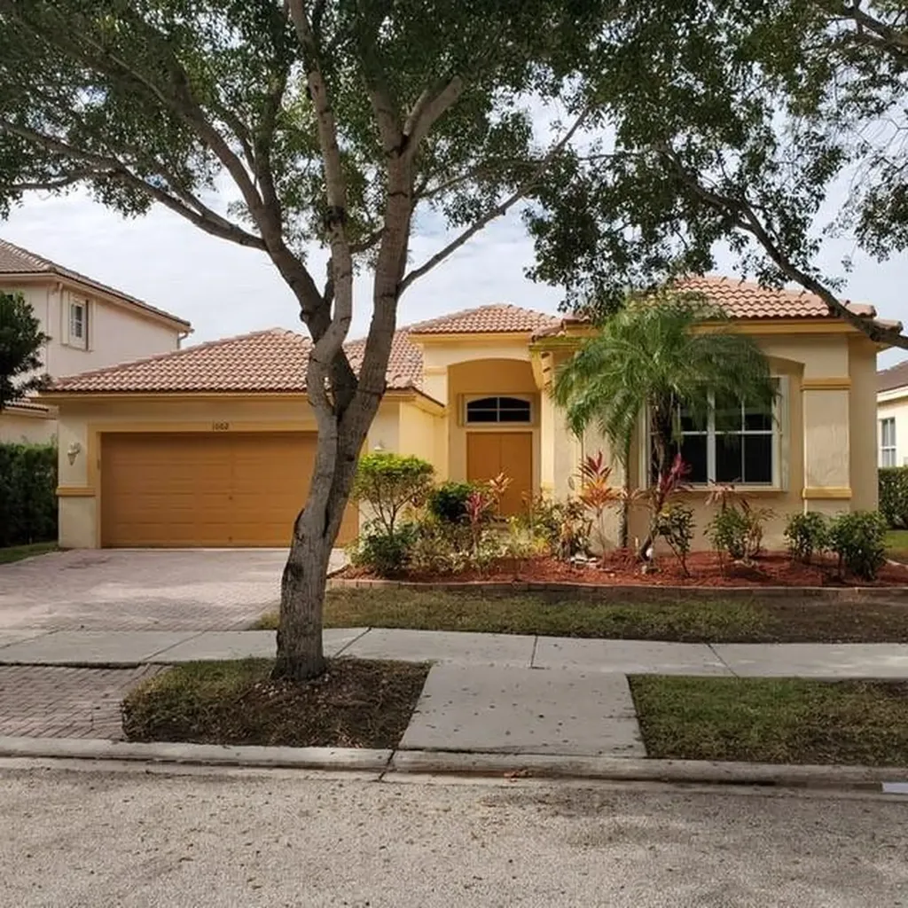 1002 Lavender Circle Weston FL 33327