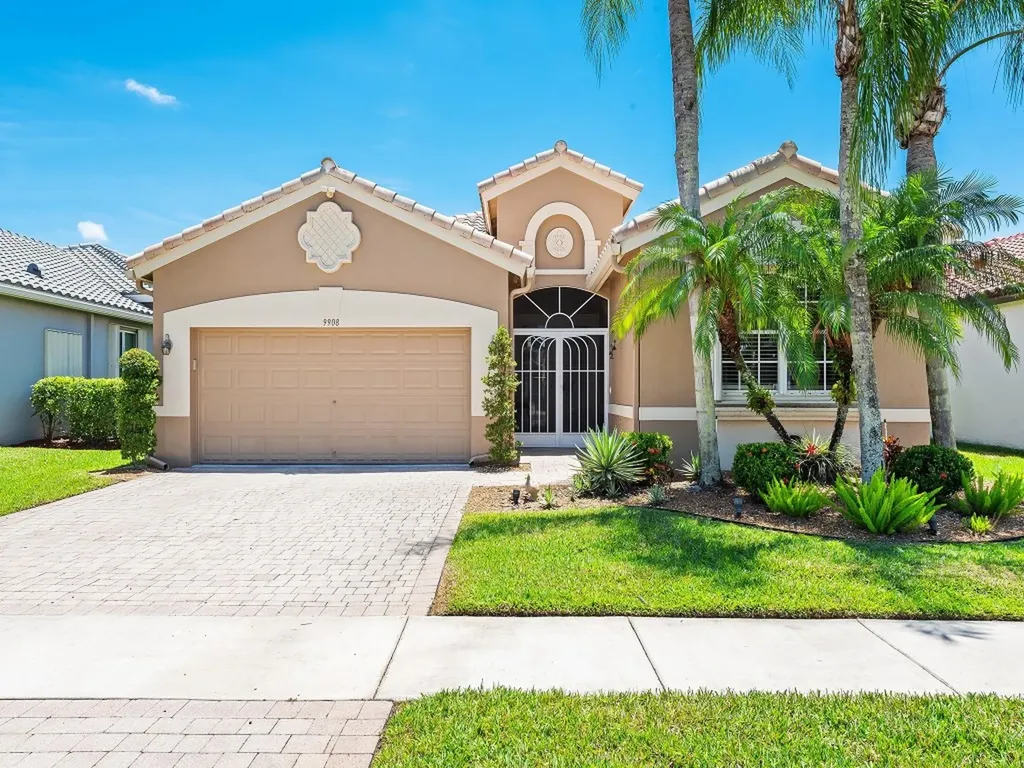 9908 Mantova Drive Lake Worth FL 33467