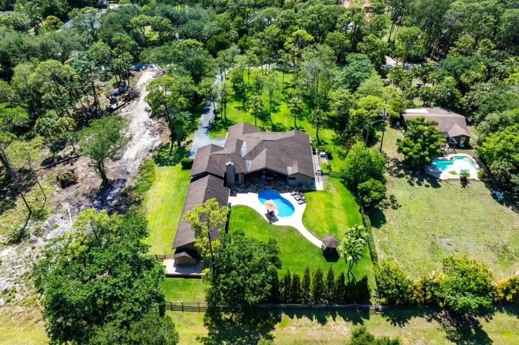 5840 NW 66th Avenue Parkland FL 33067