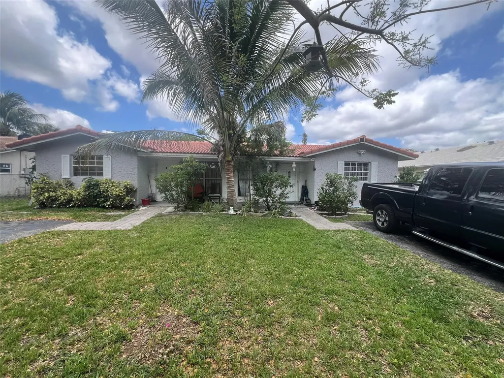4380 NW 79th Terrace Coral Springs FL 33065