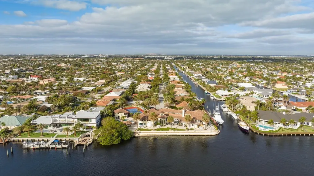 3100 NE 46th Street Lighthouse Point FL 33064