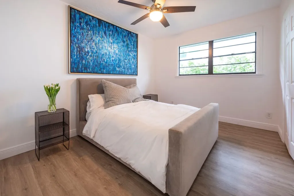 1749 SE 9th Street Fort Lauderdale FL 33316