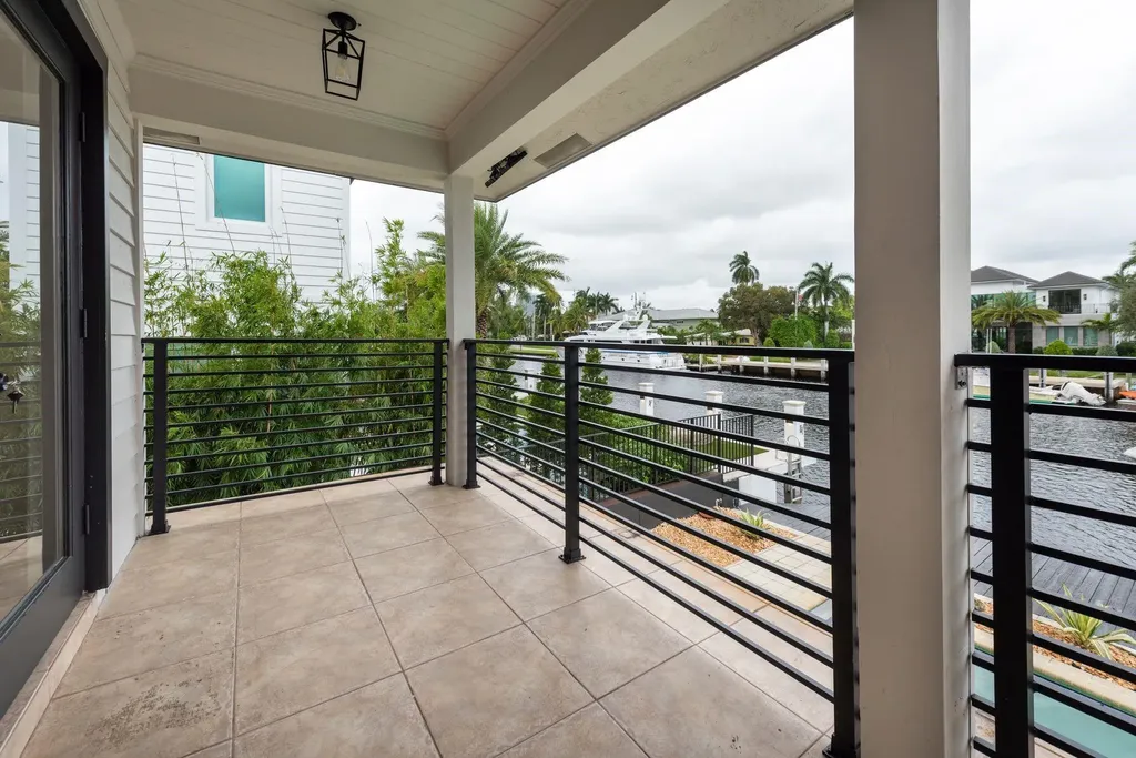 1749 SE 9th Street Fort Lauderdale FL 33316