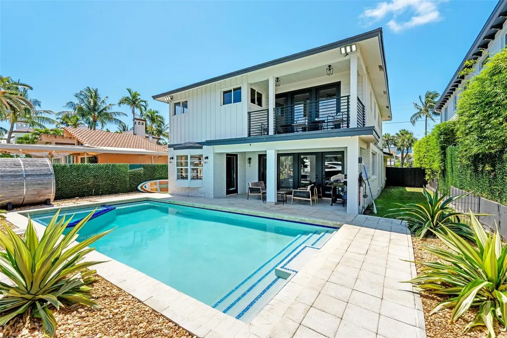1749 SE 9th Street Fort Lauderdale FL 33316