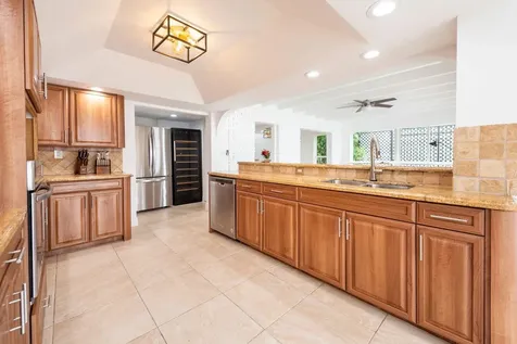 1749 SE 9th Street Fort Lauderdale FL 33316