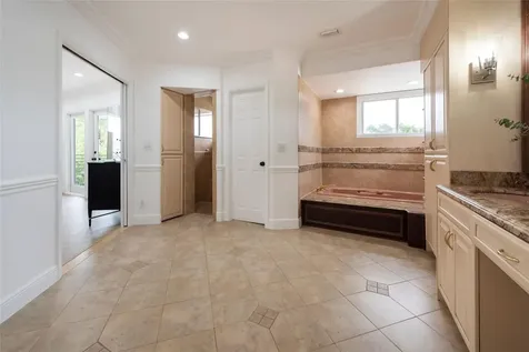 1749 SE 9th Street Fort Lauderdale FL 33316