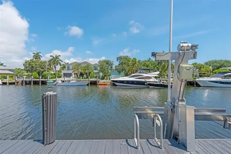 1749 SE 9th Street Fort Lauderdale FL 33316