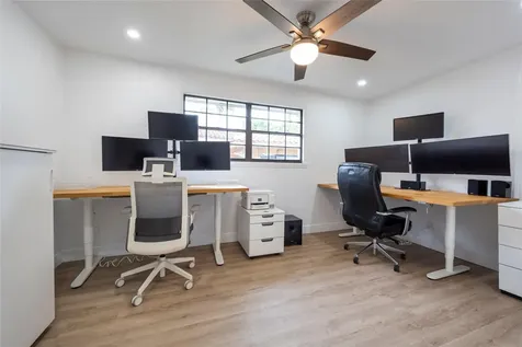 1749 SE 9th Street Fort Lauderdale FL 33316