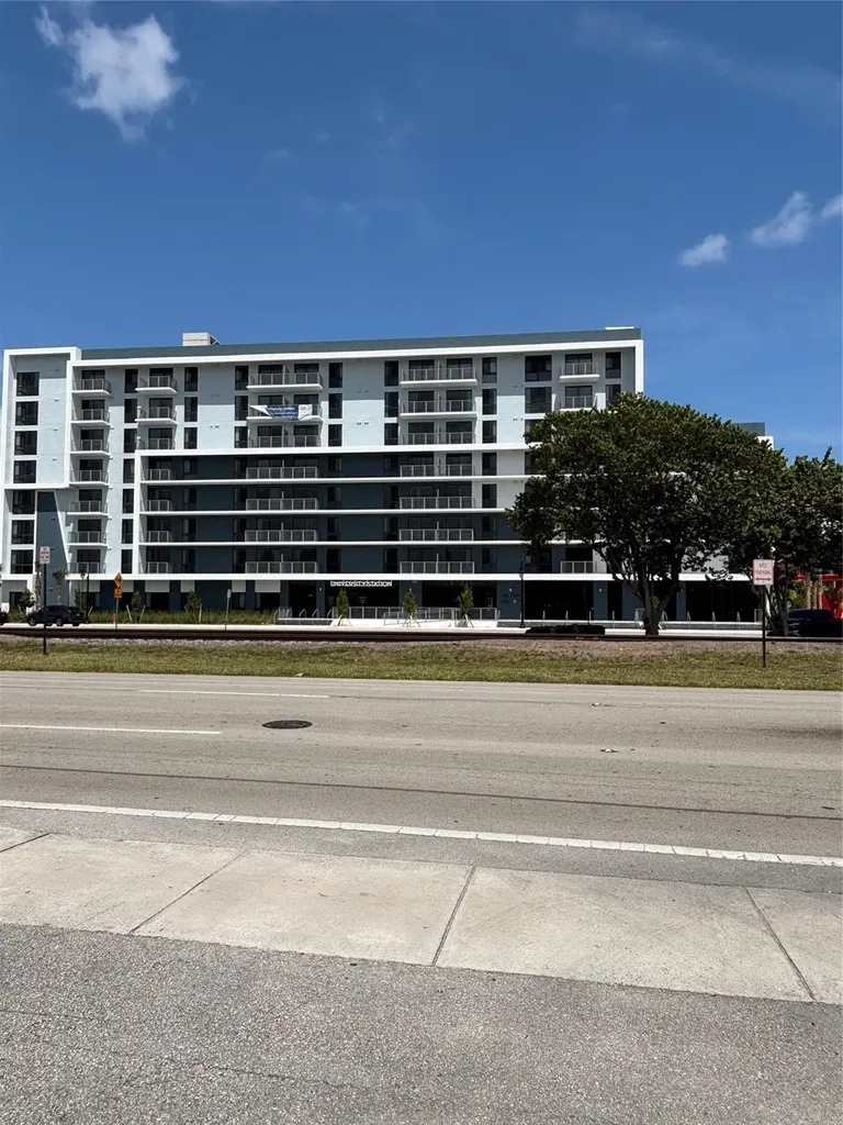 2117 Polk Street Hollywood FL 33020