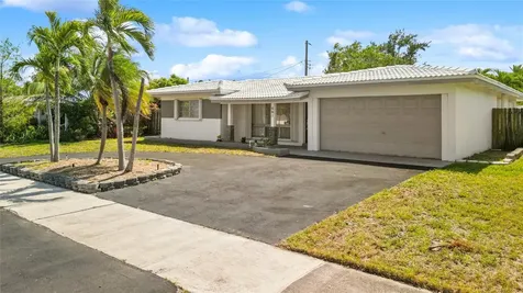 461 SE 3rd Avenue Pompano Beach FL 33060