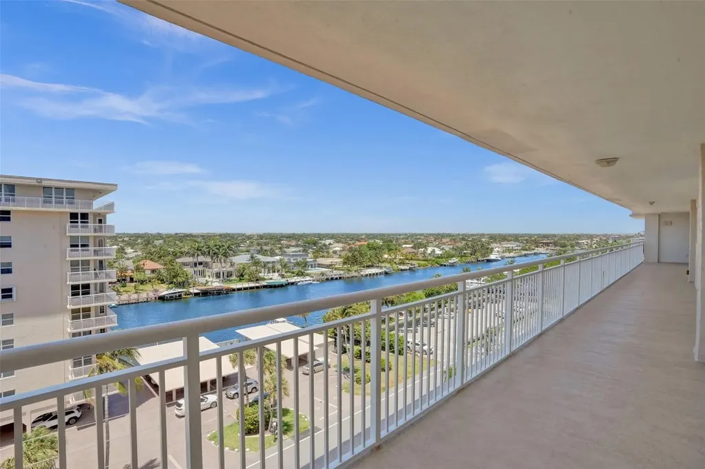 1051 Hillsboro Mile Hillsboro Beach FL 33062