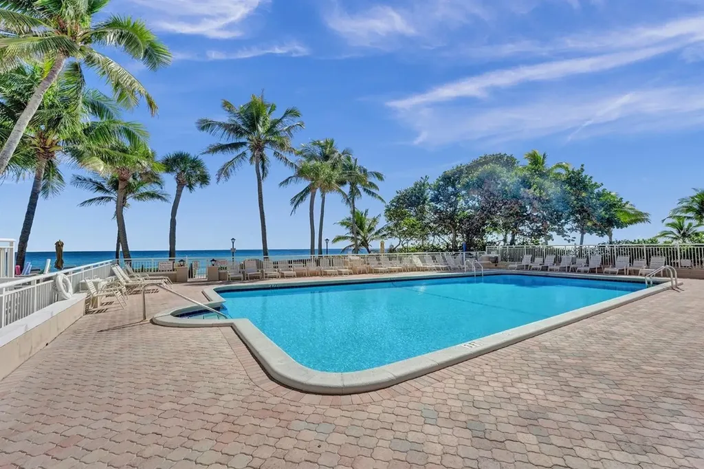 1051 Hillsboro Mile Hillsboro Beach FL 33062