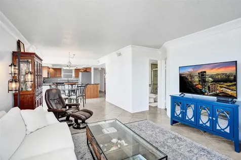 1051 Hillsboro Mile Hillsboro Beach FL 33062