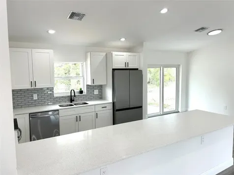 136 Lincoln Road Lake Placid FL 33852