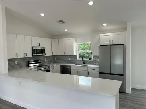 136 Lincoln Road Lake Placid FL 33852
