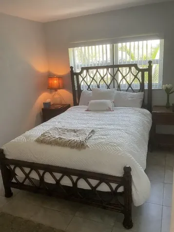 100 SE 6th Avenue Pompano Beach FL 33060