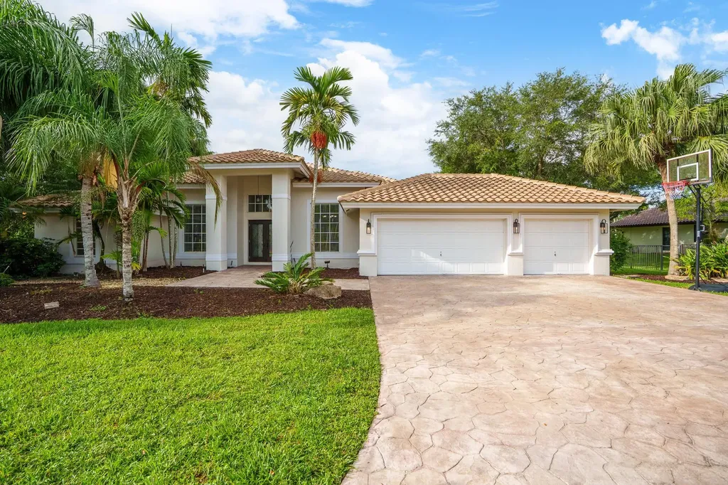 12590 SW 34th Place Davie FL 33330
