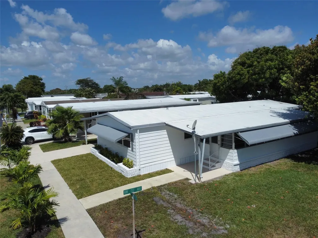 113 NW 52nd Court Deerfield Beach FL 33064
