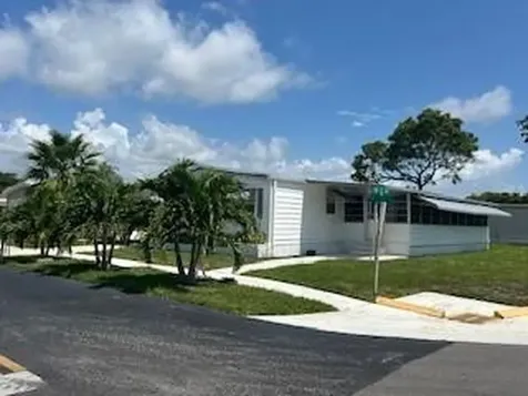 113 NW 52nd Court Deerfield Beach FL 33064