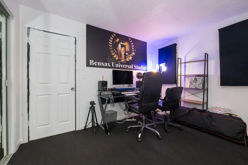8821 NW 38th Drive Coral Springs FL 33065