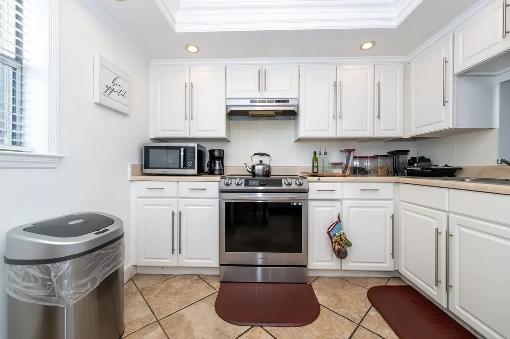 8821 NW 38th Drive Coral Springs FL 33065