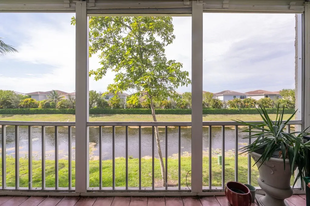 8821 NW 38th Drive Coral Springs FL 33065