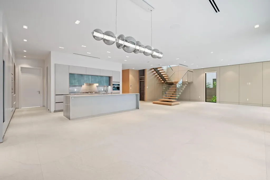 425 NE 10th Avenue Fort Lauderdale FL 33301