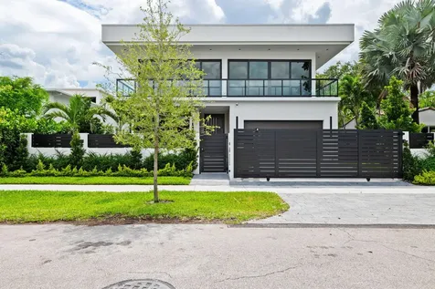 425 NE 10th Avenue Fort Lauderdale FL 33301
