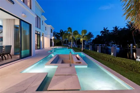 1200 SE 12th Terrace Deerfield Beach FL 33441