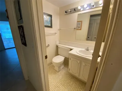 2025 Berkshire B Deerfield Beach FL 33442