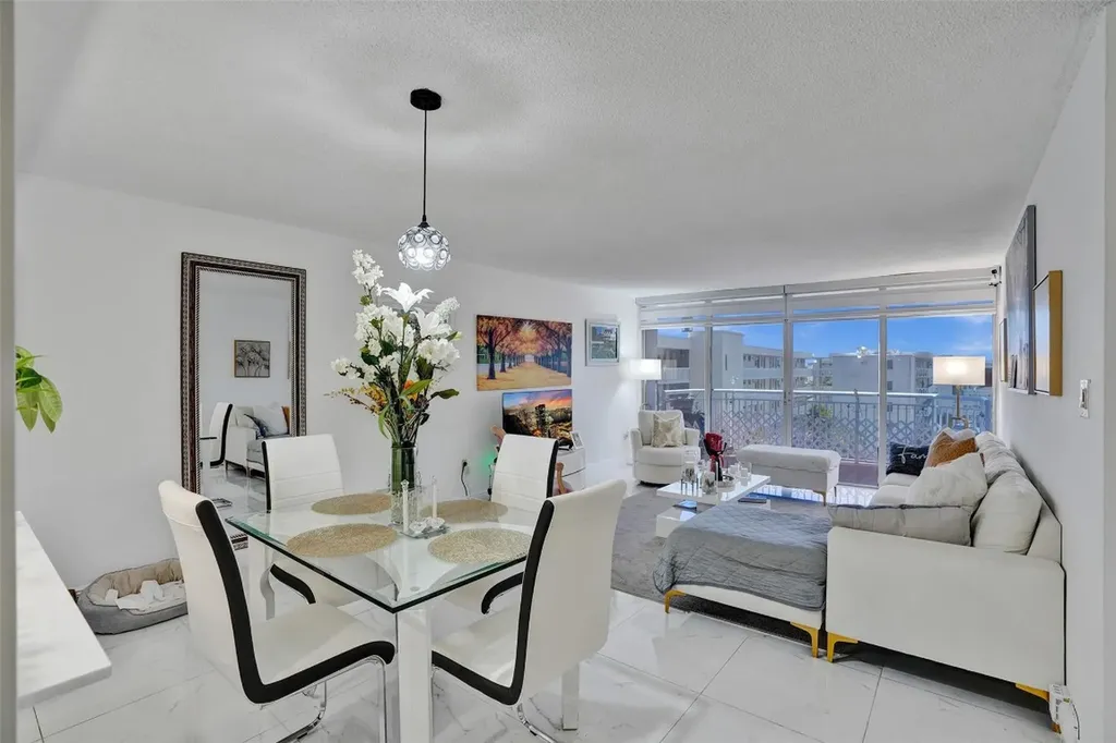 18041 Biscayne Boulevard Aventura FL 33160