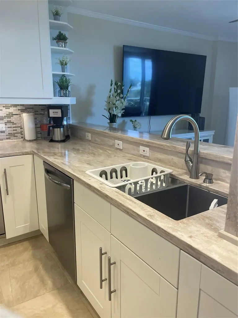 1731 SE 15th Street Fort Lauderdale FL 33316